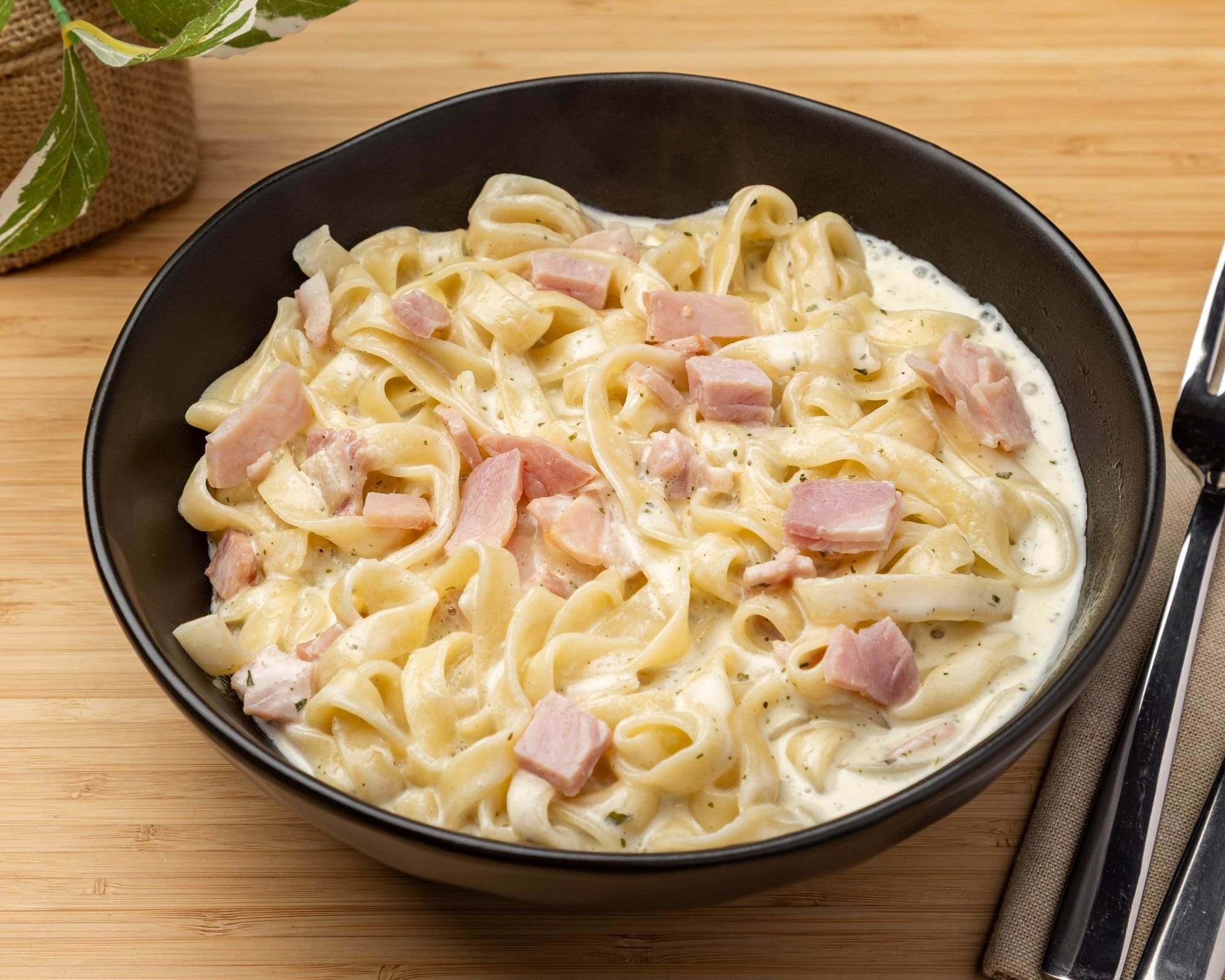 Classic Carbonara with Fettuccine